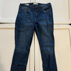 Ladies Universal Thread Mid-Rise Skinny Jeans 8/29R